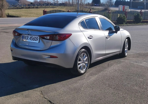Mazda 3 cena 41900 przebieg: 170000, rok produkcji 2015 z Dobra małe 211